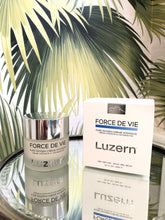 Load image into Gallery viewer, Luzern Force De Vie Creme Intensive - Carasoin